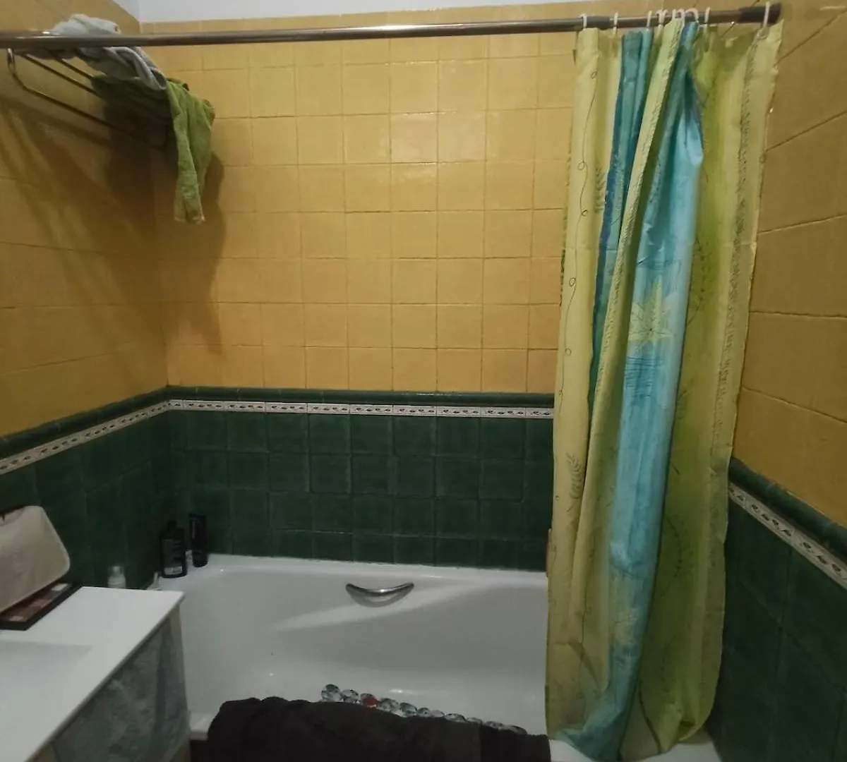 Apartment In 贝纳尔马德纳 0*,